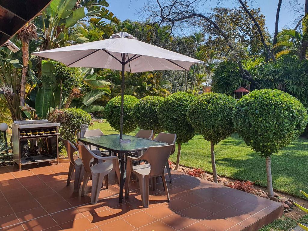 Micasa Sucasa Guesthouse Lephalale المظهر الخارجي الصورة