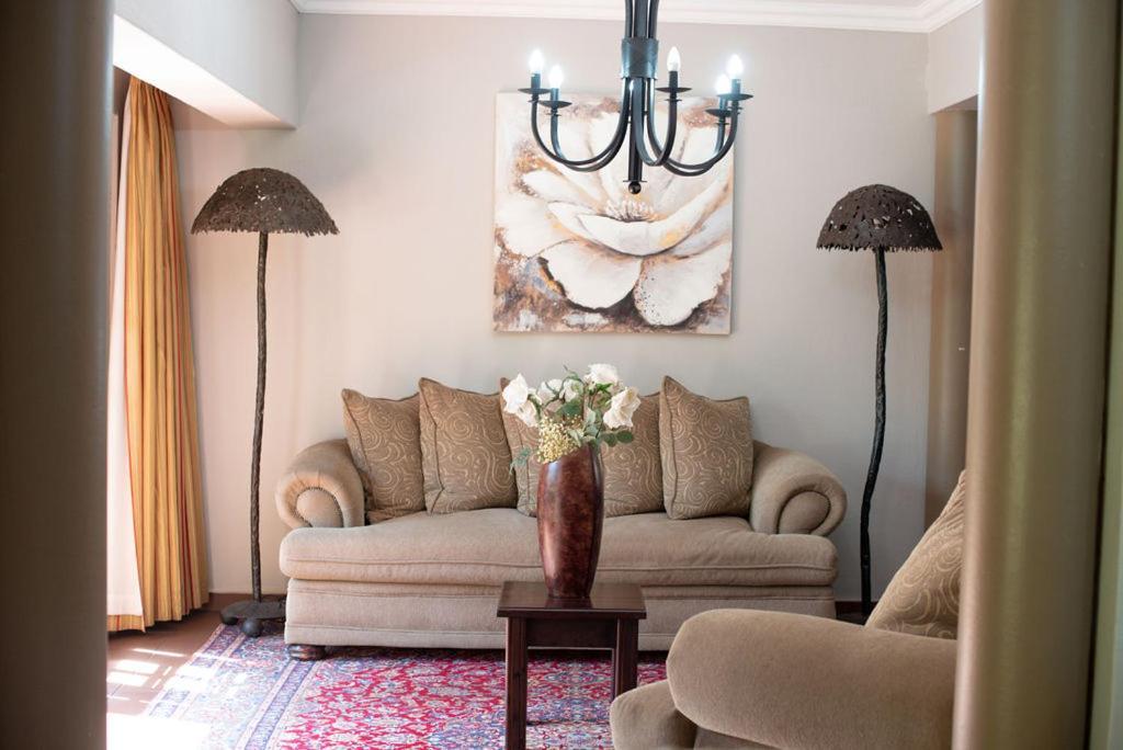 Micasa Sucasa Guesthouse Lephalale المظهر الخارجي الصورة