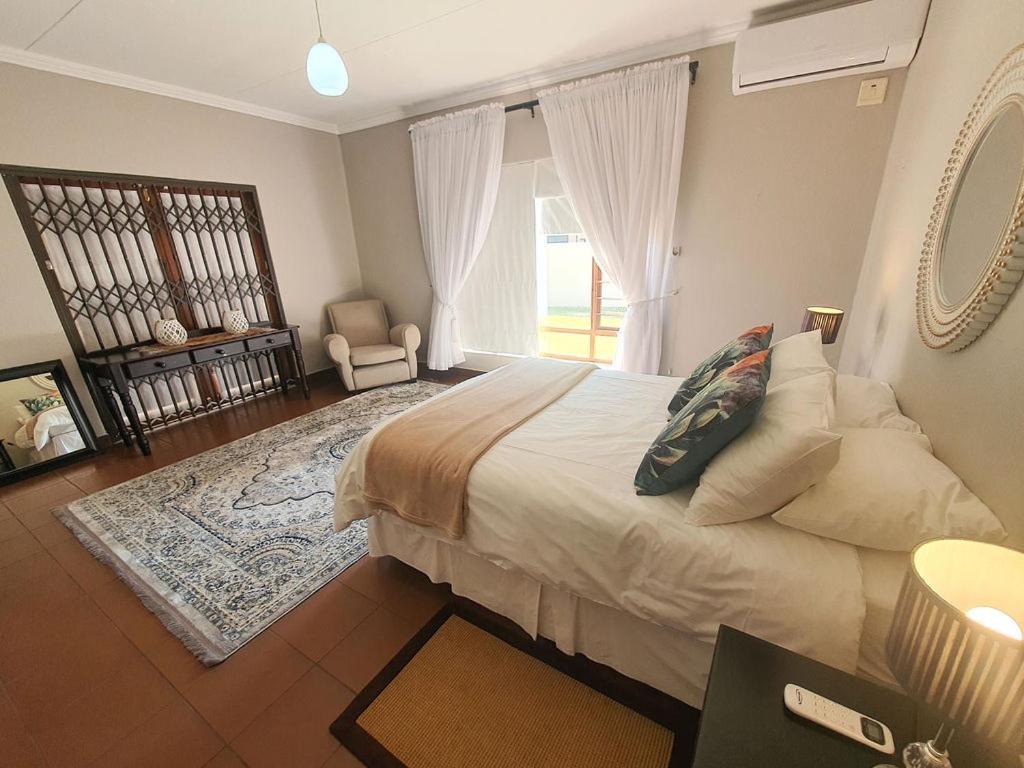 Micasa Sucasa Guesthouse Lephalale المظهر الخارجي الصورة