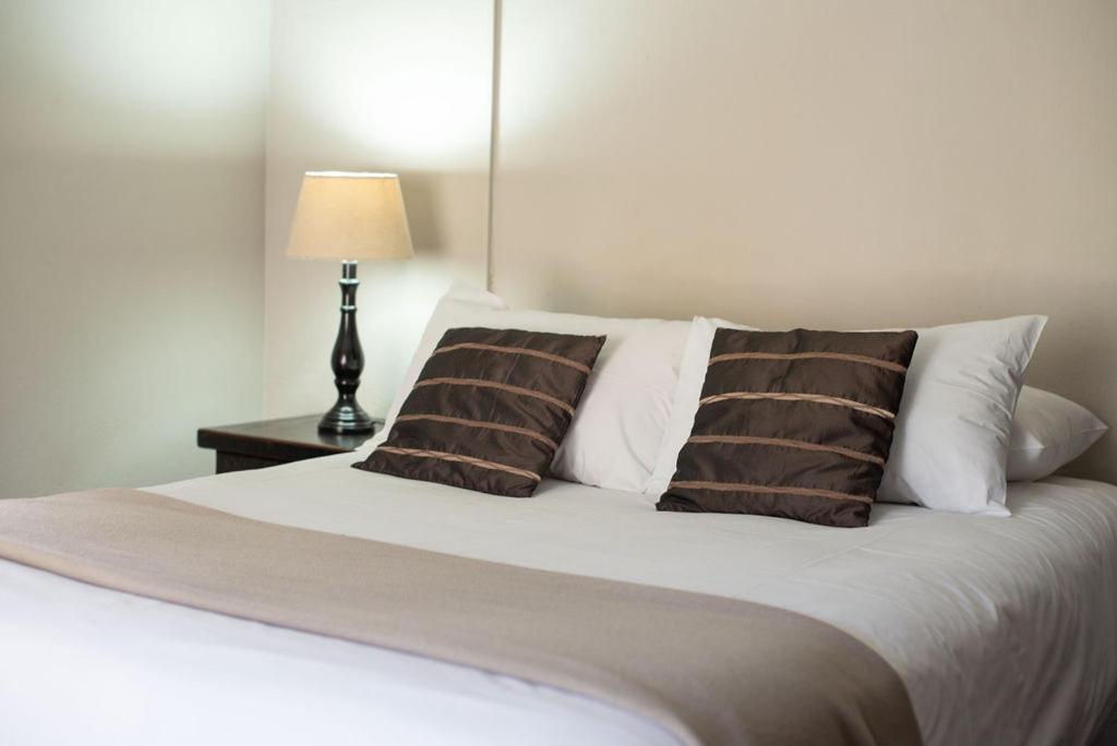 Micasa Sucasa Guesthouse Lephalale المظهر الخارجي الصورة